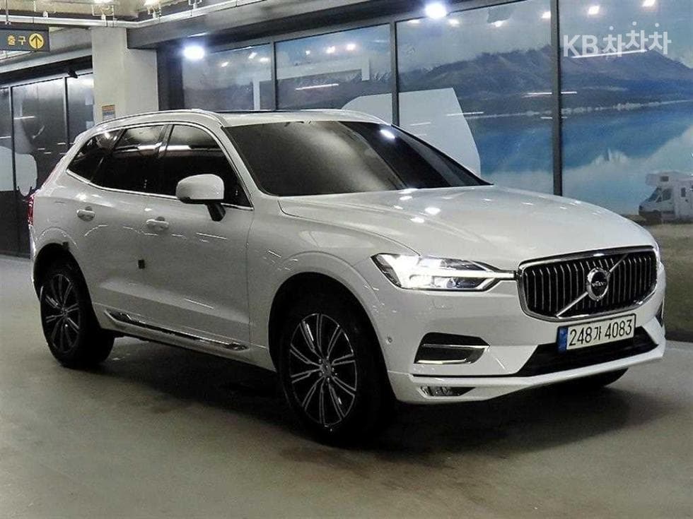 Volvo XC60 Второ поколение D4 Inscription - Image 1