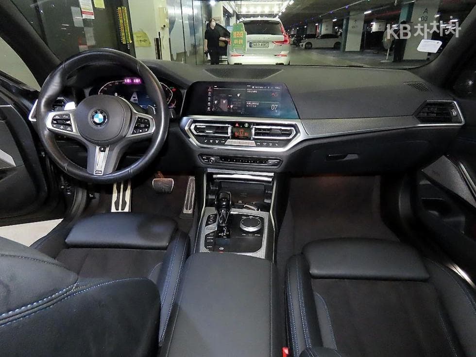 BMW 3 Серия (G20)320i M Sport - 10