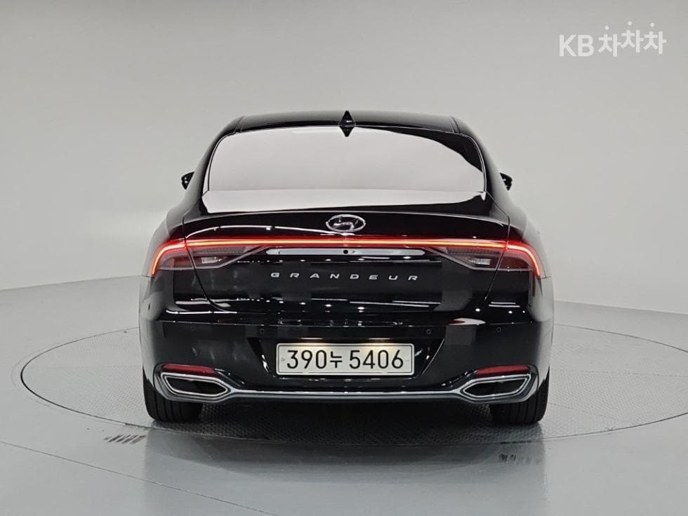 Hyundai The New (facelift) Grandeur (Azera)2.5 Premium 초이스 - 3