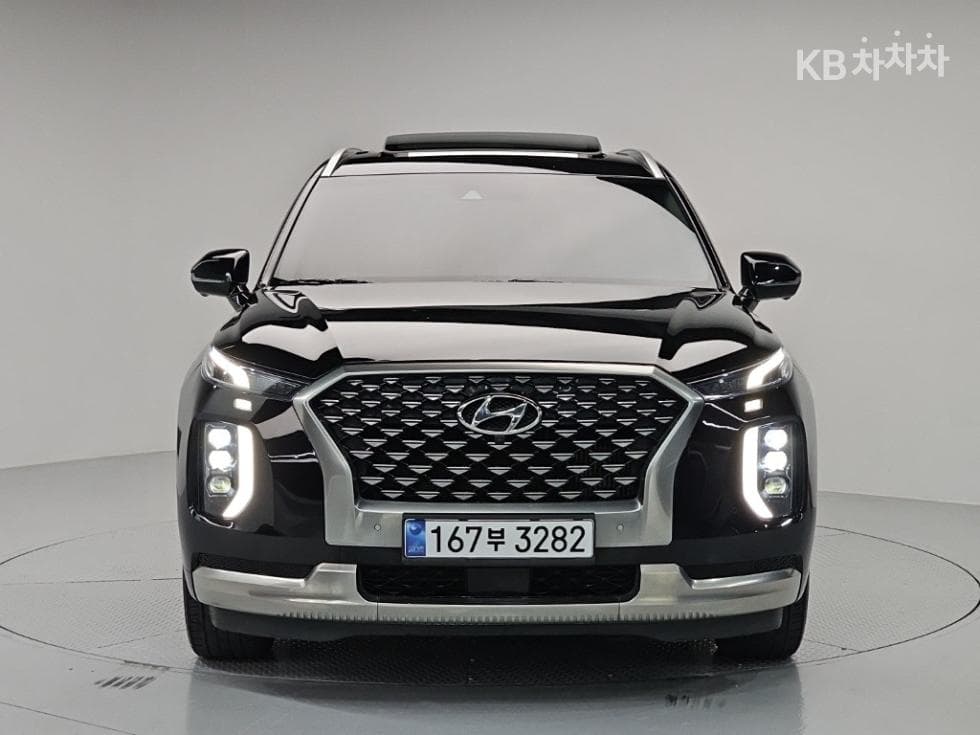 Hyundai Palisade2.2 Diesel 7-seater (Limousine) AWD Calligraphy - 2
