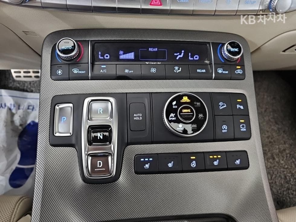 Hyundai Palisade2.2 Diesel 7-seater (Limousine) AWD Calligraphy - 10