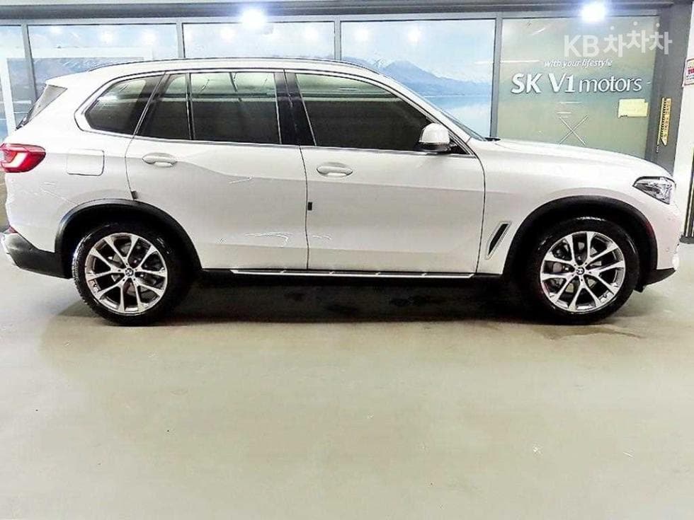 BMW X5 (G05)xDrive 30d xLine - 3
