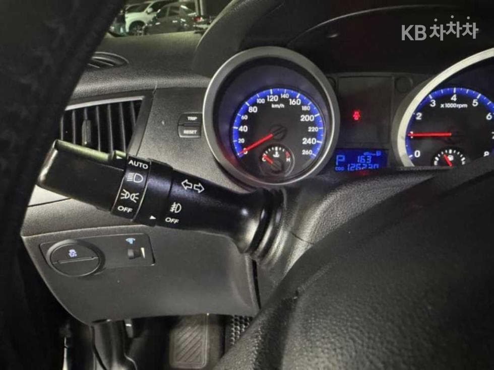 Хюндай Дженезис Купе200 Turbo R - 14