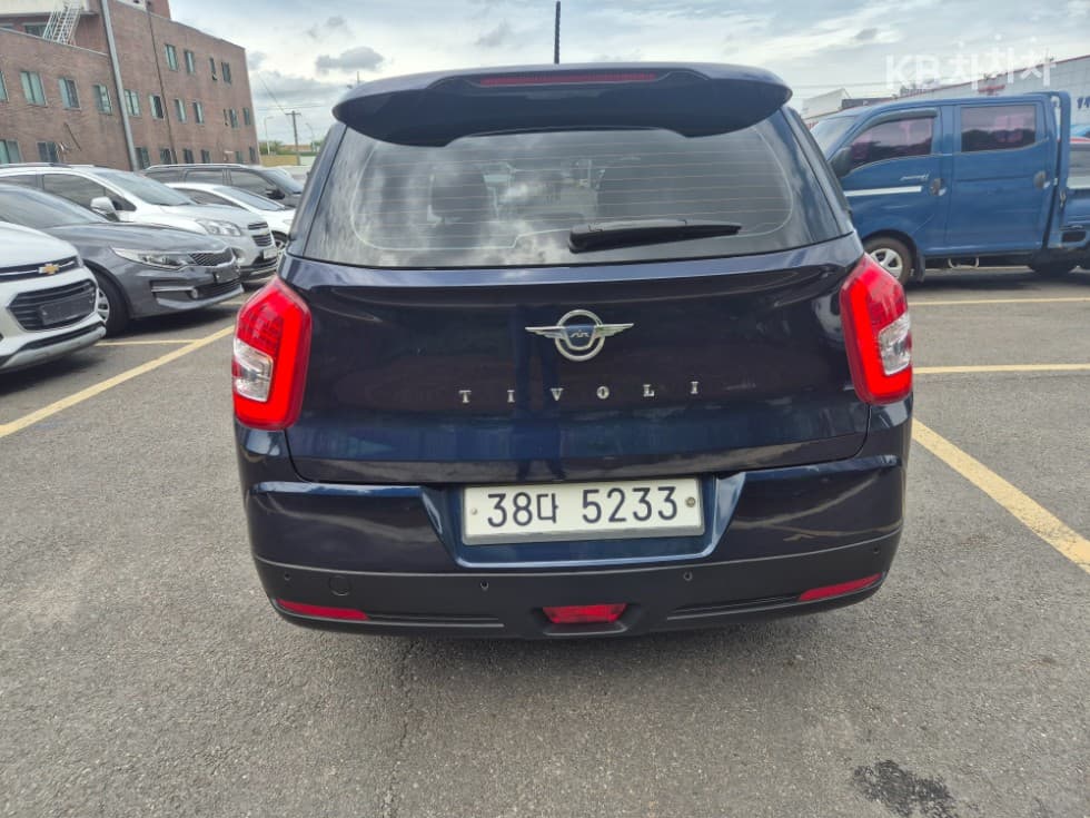 KG Mobility Tivoli Air2WD RX - 3