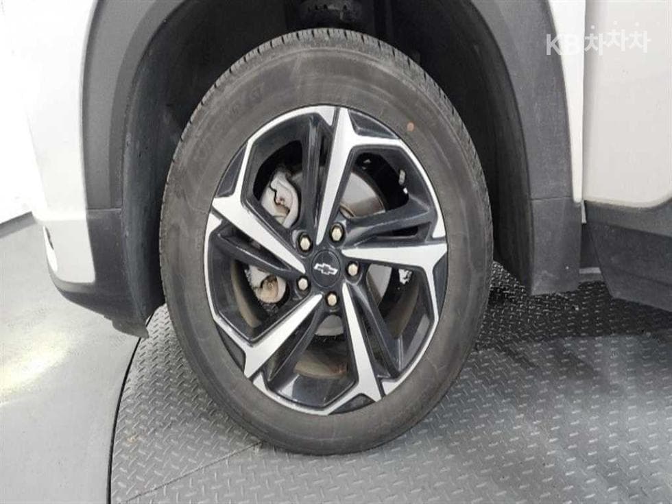 Джи Ем Корея Trailblazer1.35 Бензин AWD Premier - 5