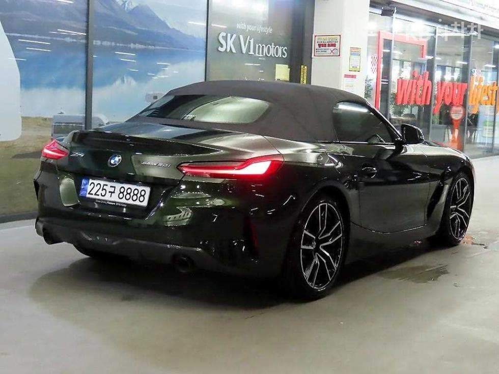 BMW All New Z4sDrive 20i M 스포츠 라Местен - 4