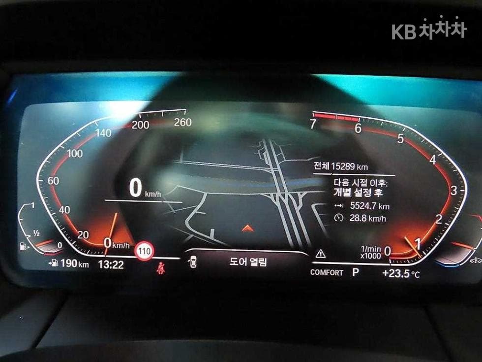 BMW All New Z4sDrive 20i M 스포츠 라Местен - 13