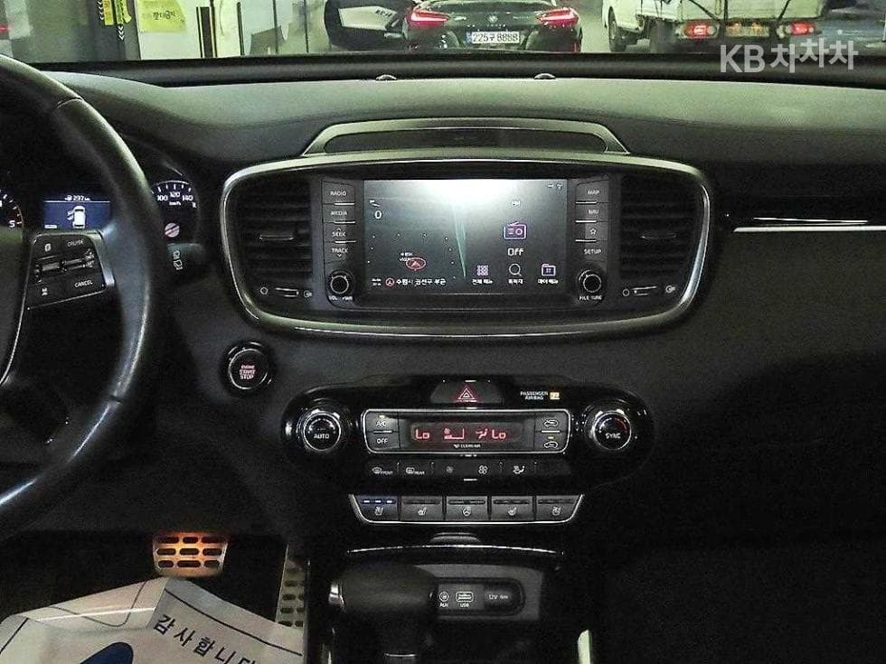 Киа The New (фейслифт) Sorento2.2 Дизел 2WD Noblesse - 12