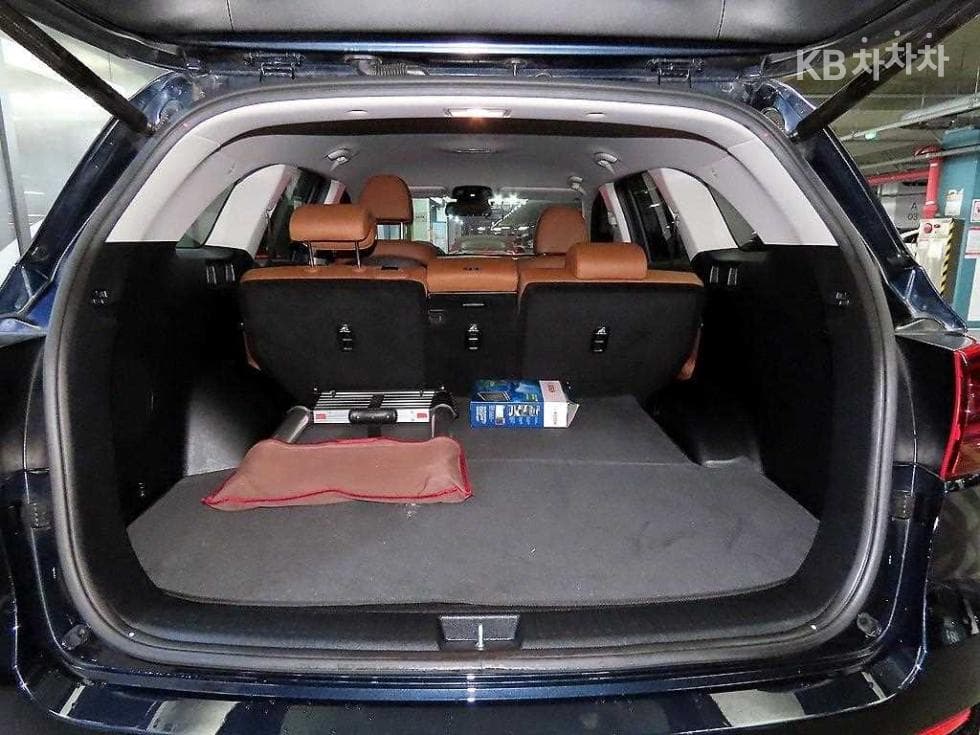 Киа The New (фейслифт) Sorento2.2 Дизел 2WD Noblesse - 18