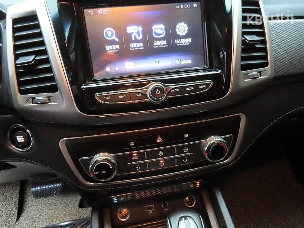 КейДжи Мобилити Rexton 스포츠2.2 4x4 어드벤처 - 17