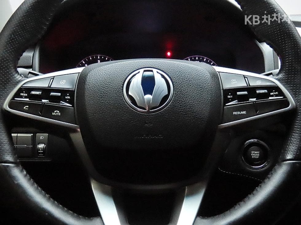 КейДжи Мобилити Rexton 스포츠2.2 4x4 어드벤처 - 18