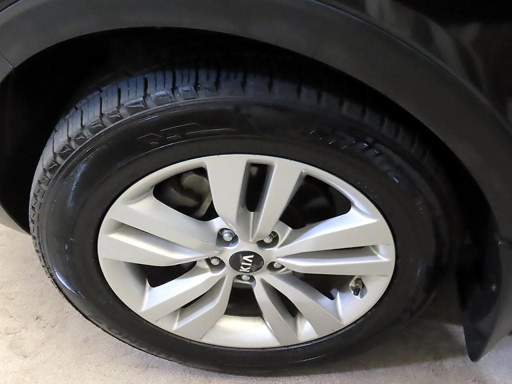 Киа All NewSorentoДизел 2.0 2WD Престиж - 20
