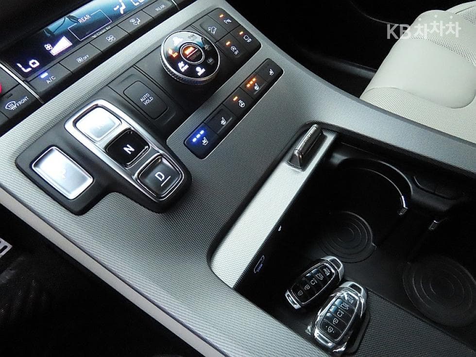 Hyundai Palisade2.2 Diesel 7-seater (Limousine) AWD Prestige - 9
