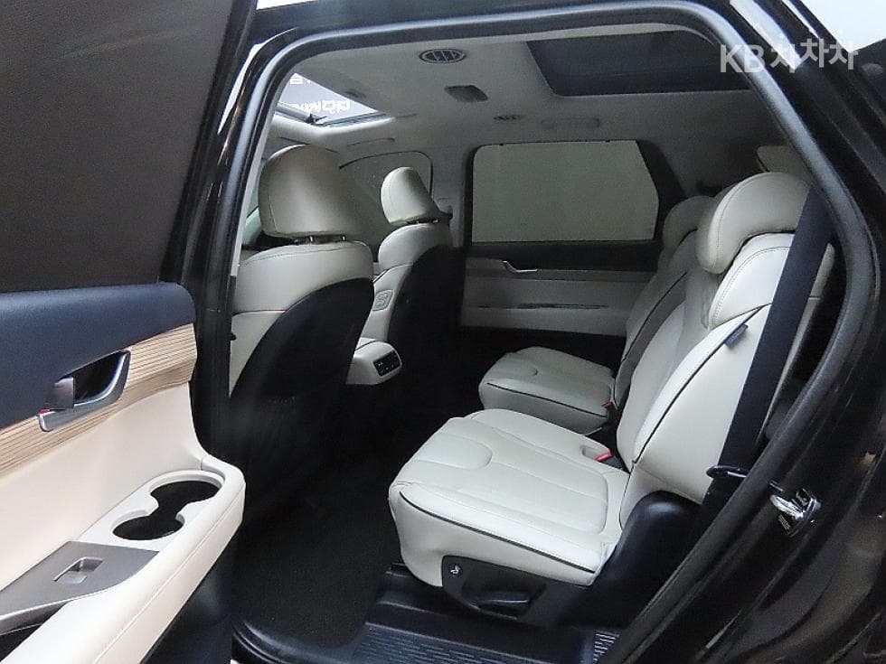 Hyundai Palisade2.2 Diesel 7-seater (Limousine) AWD Prestige - 11