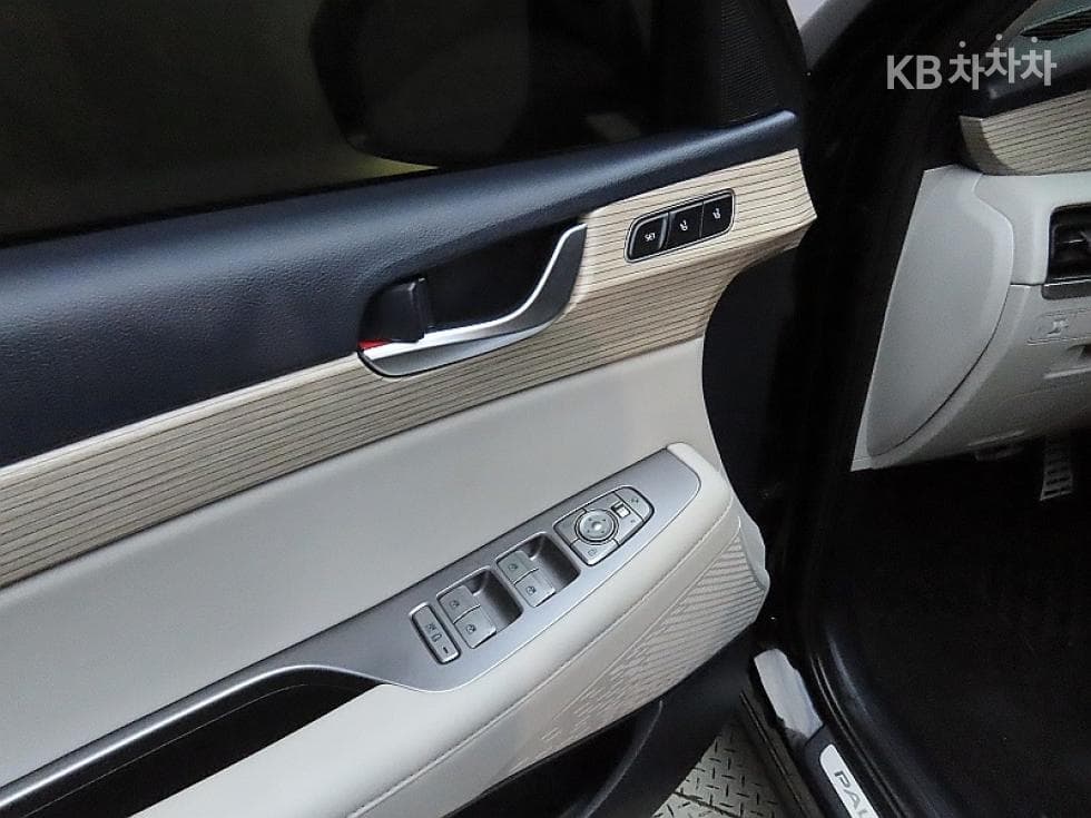 Hyundai Palisade2.2 Diesel 7-seater (Limousine) AWD Prestige - 13
