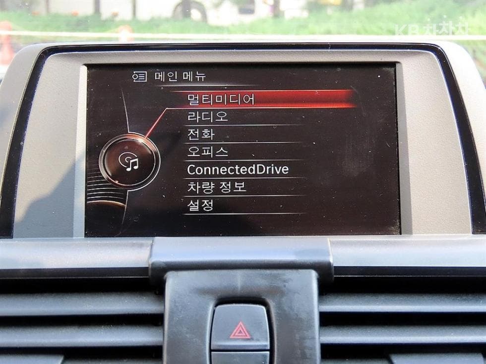 BMW New1시리즈118d 스포츠 Standard - 14