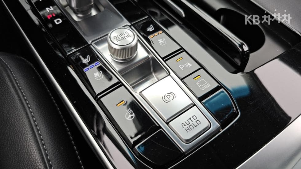 Киа K7 Premiere3.0 GDi Noblesse - 12