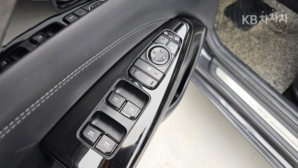 Киа K7 Premiere3.0 GDi Noblesse - 14