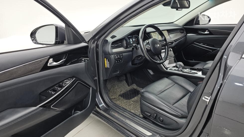 Киа K7 Premiere3.0 GDi Noblesse - 16