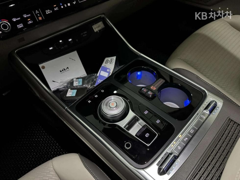 Киа The New (фейслифт) Канивал 4-то поколениеВисок Лимузин (Канивал) G3.5 GDI 7-местен (Лимузин) Signature - 15