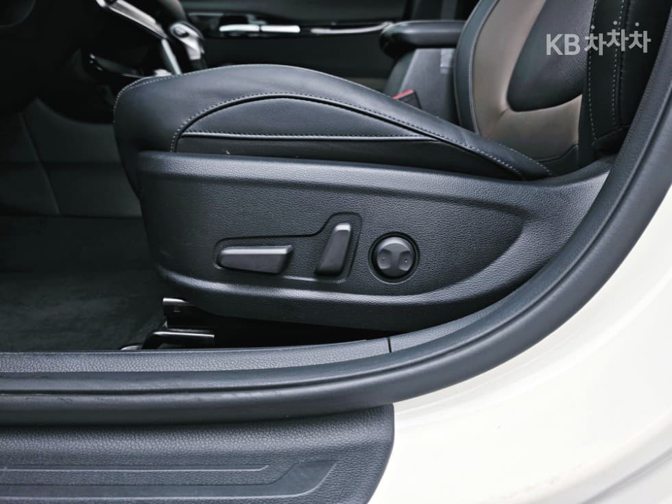 Киа Seltos1.6 Бензин Турбо 2WD Signature - 8