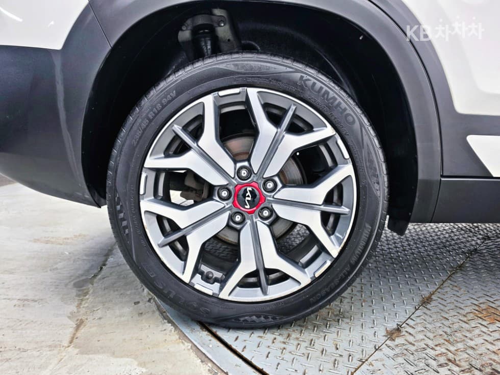 Киа Seltos1.6 Бензин Турбо 2WD Signature - 21
