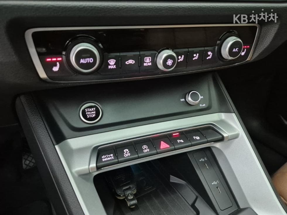 Ауди The New Q3(F3)35 Турбо Дизел Инжекция Sportback Стандартен - 10