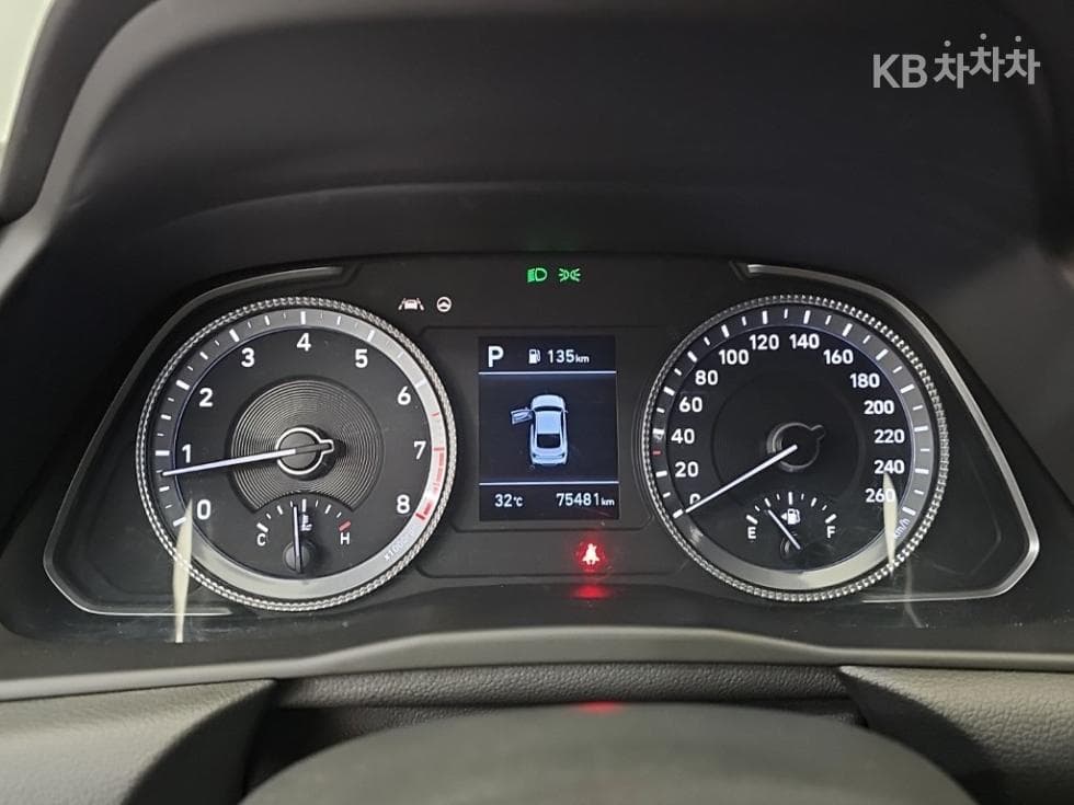 Хюндай Соната (DN8)2.0 Premium - 6
