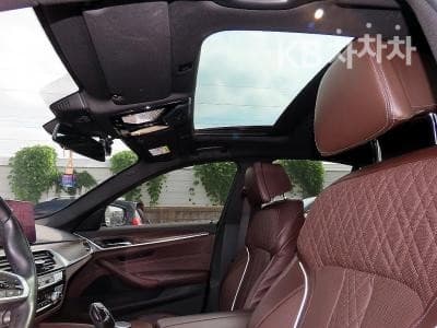 BMW 올New5 Series (G30)523d xDrive M Sport - 17