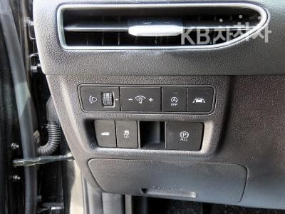 Hyundai Sonata (DN8)2.0 Premium 패밀리 - 11