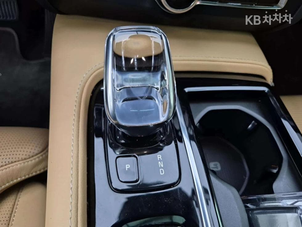 Volvo S90 Второ поколениеT8 AWD Inscription - 9