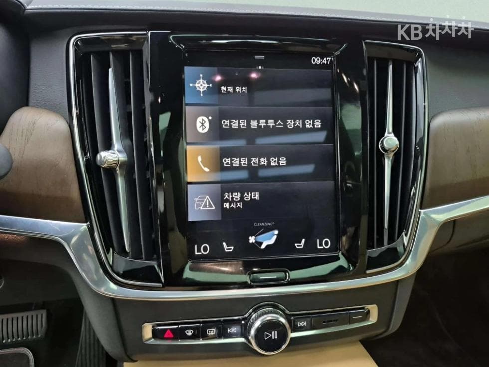 Volvo S90 Второ поколениеT8 AWD Inscription - 12