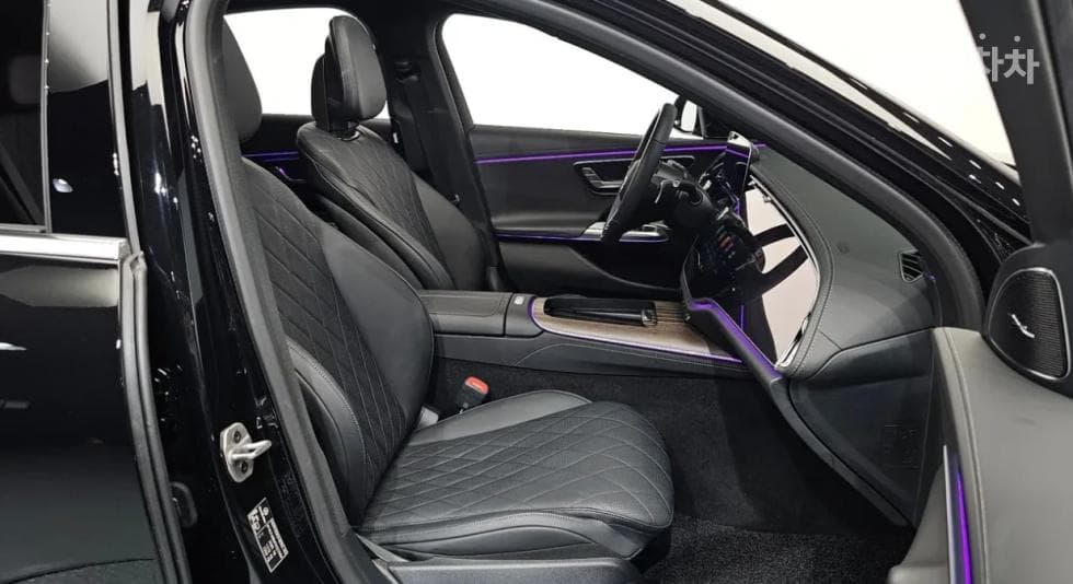 Mercedes-Benz E-클래스 (W214)E450 4MATIC Exclusive - 10