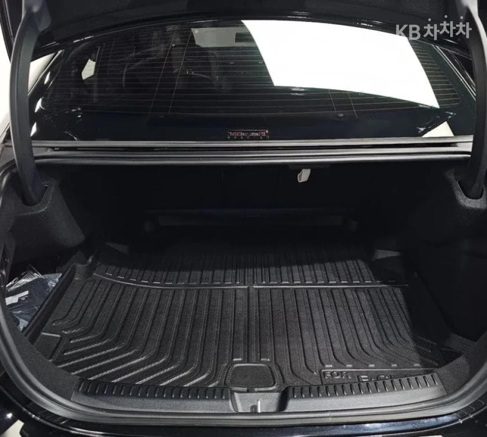 Mercedes-Benz E-클래스 (W214)E450 4MATIC Exclusive - 12