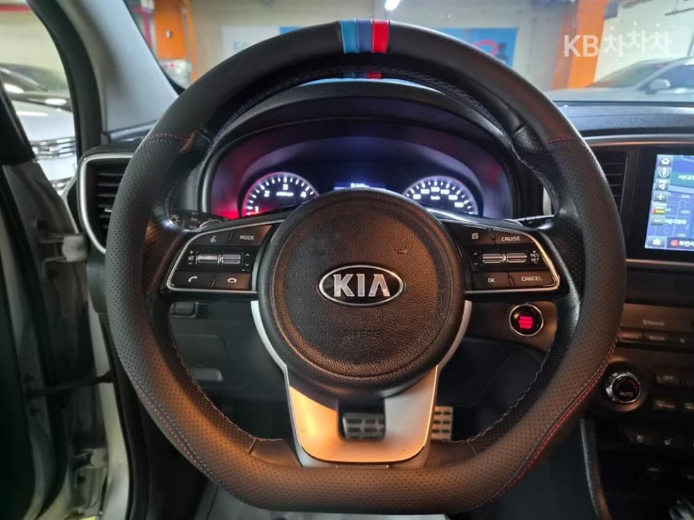 Kia Sportage 더 볼드2.0 Diesel 2WD Prestige - 9