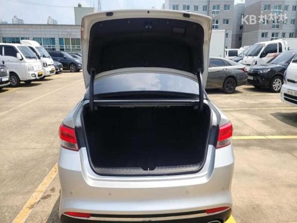 Kia K5 Second generation2.0 Gasoline MX Prestige - 6