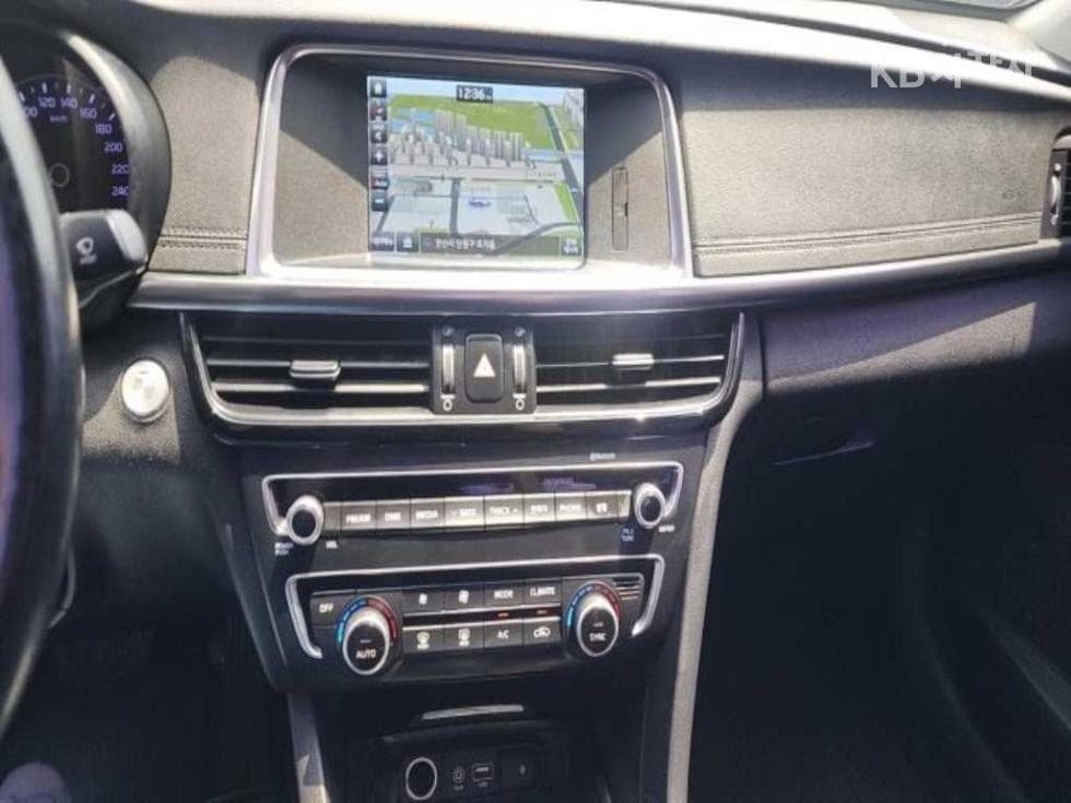 Kia K5 Second generation2.0 Gasoline MX Prestige - 13