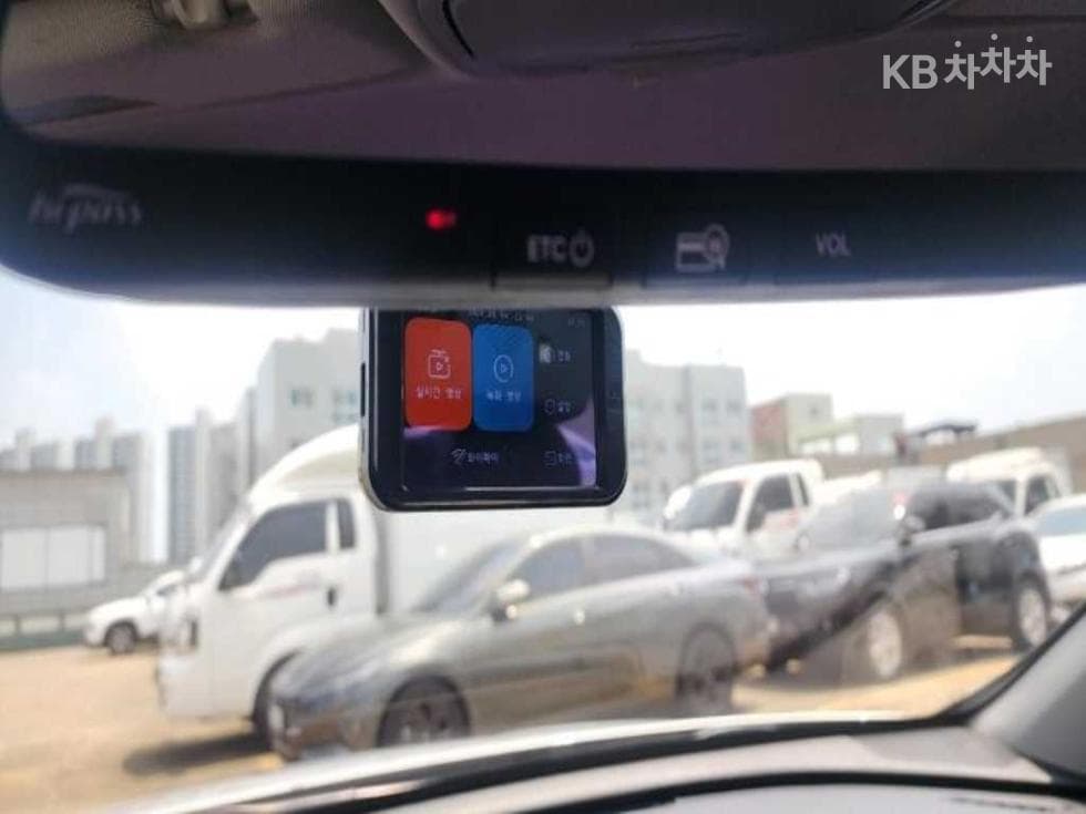Kia K5 Second generation2.0 Gasoline MX Prestige - 14