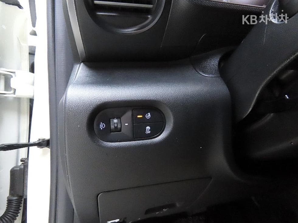 Hyundai Casper1.0 Turbo Gasoline 디 에센셜 - 12