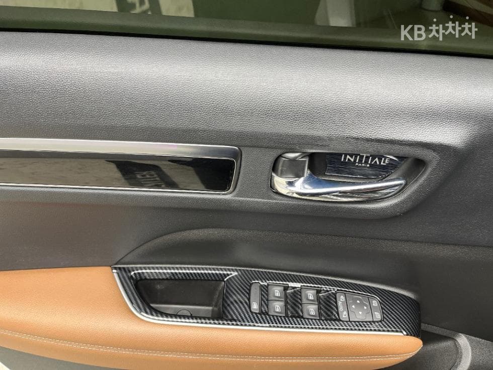 Renault Korea New QM62.0 GDe 2WD RE - 11