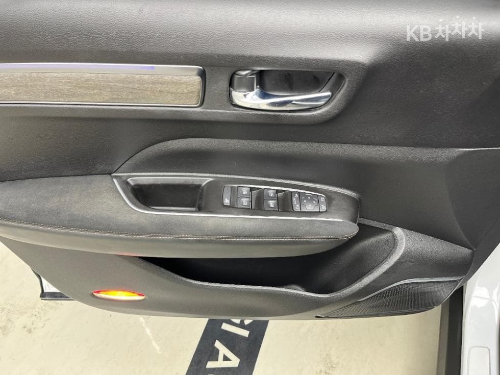 Renault Korea New QM62.0 GDe 2WD PREMIERE - 11