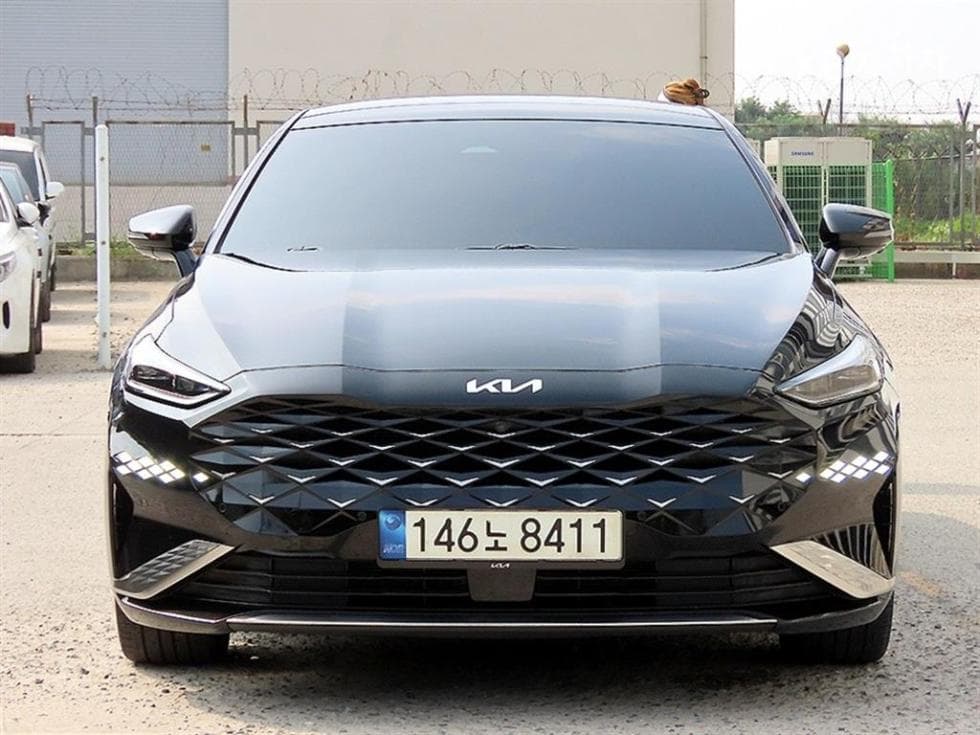 Kia K8 2.5L gasoline Noblesse - Image 1
