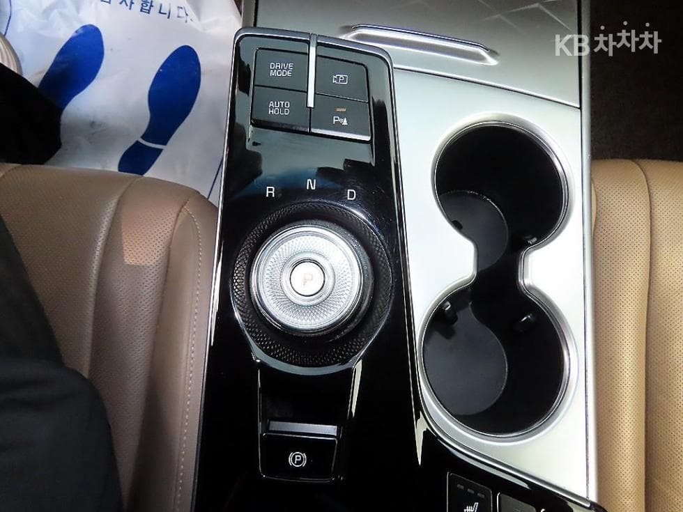 Kia K82.5L gasoline Noblesse - 10