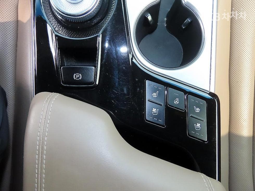 Kia K82.5L gasoline Noblesse - 12