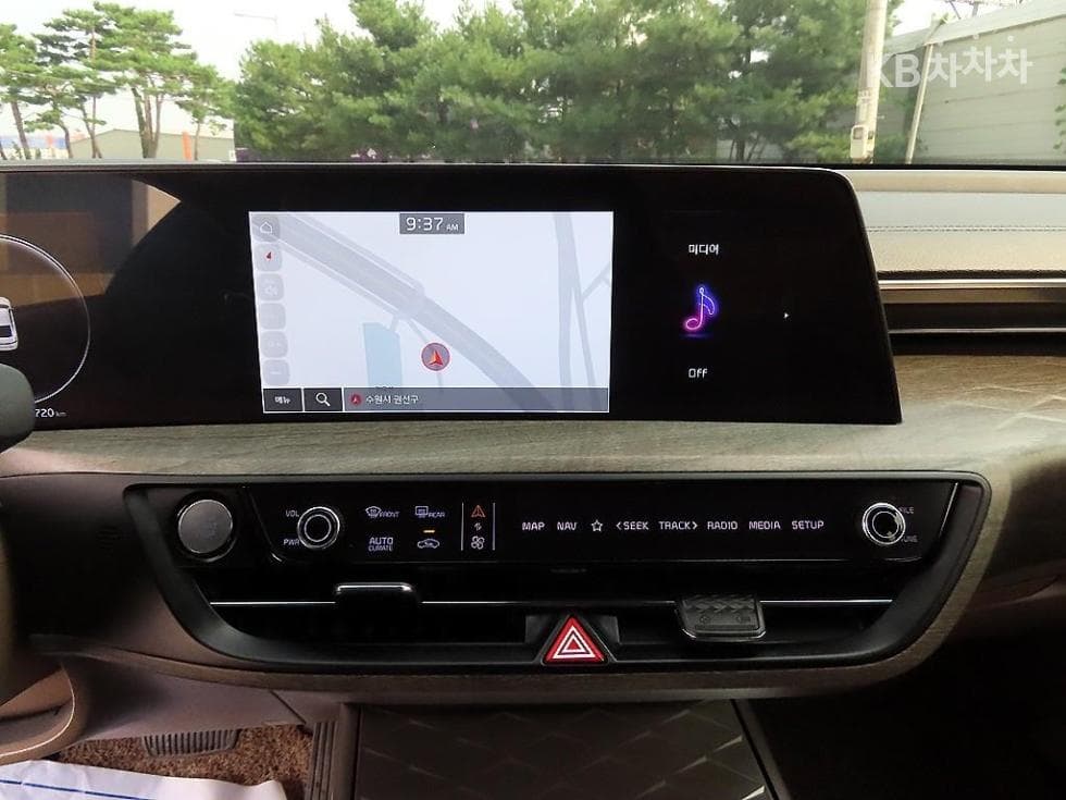 Kia K82.5L gasoline Noblesse - 13