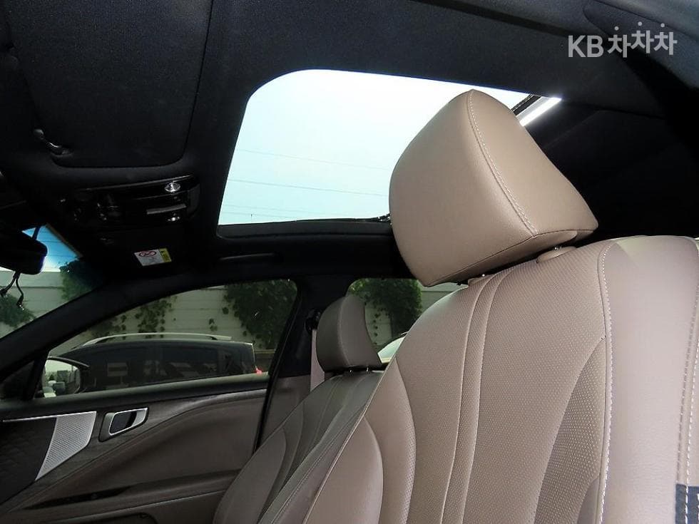 Kia K82.5L gasoline Noblesse - 16