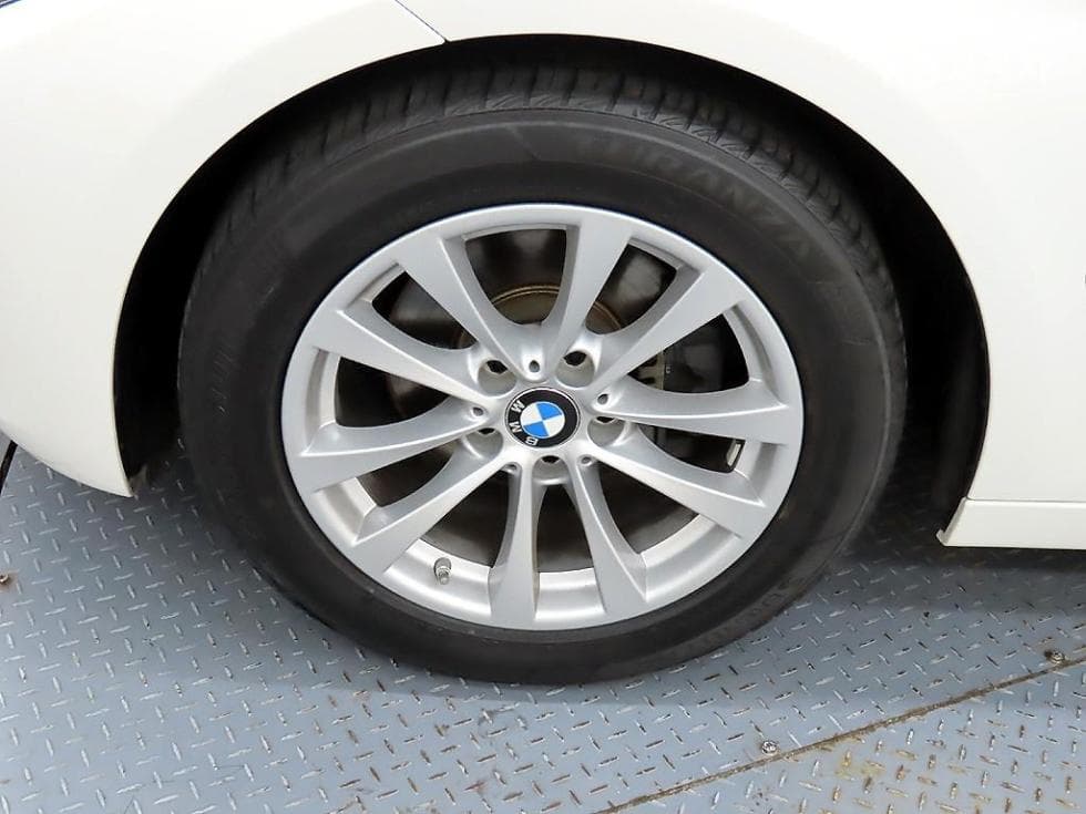 BMW Gran Turismo3 Series GT 320d F34 xDrive - 20