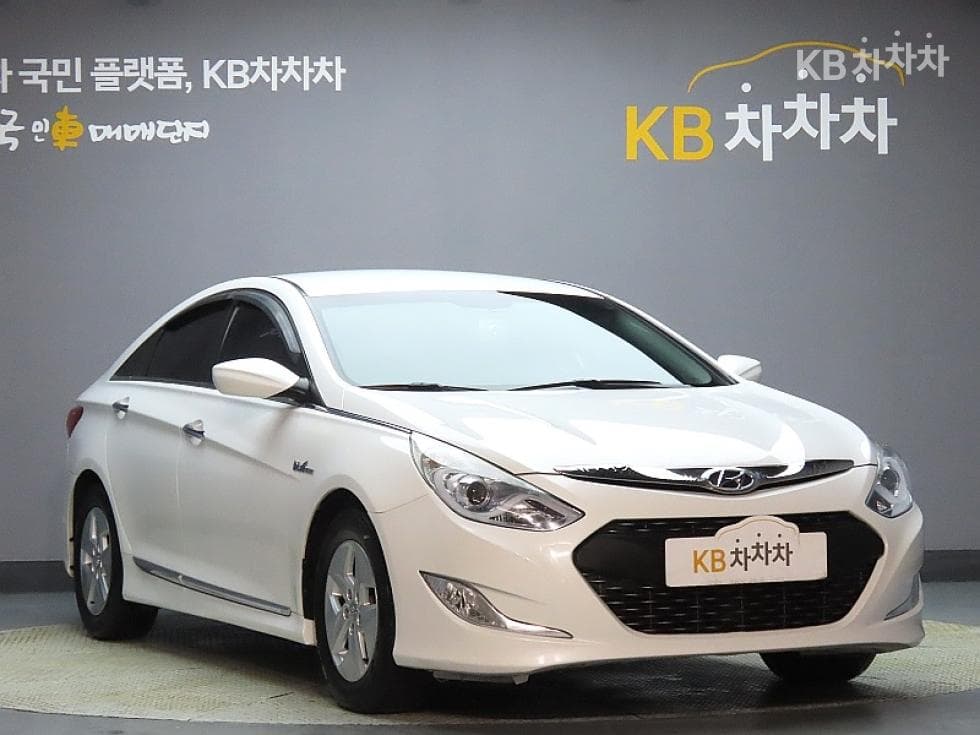 Hyundai Sonata Hybrid2.0 Smart - 3