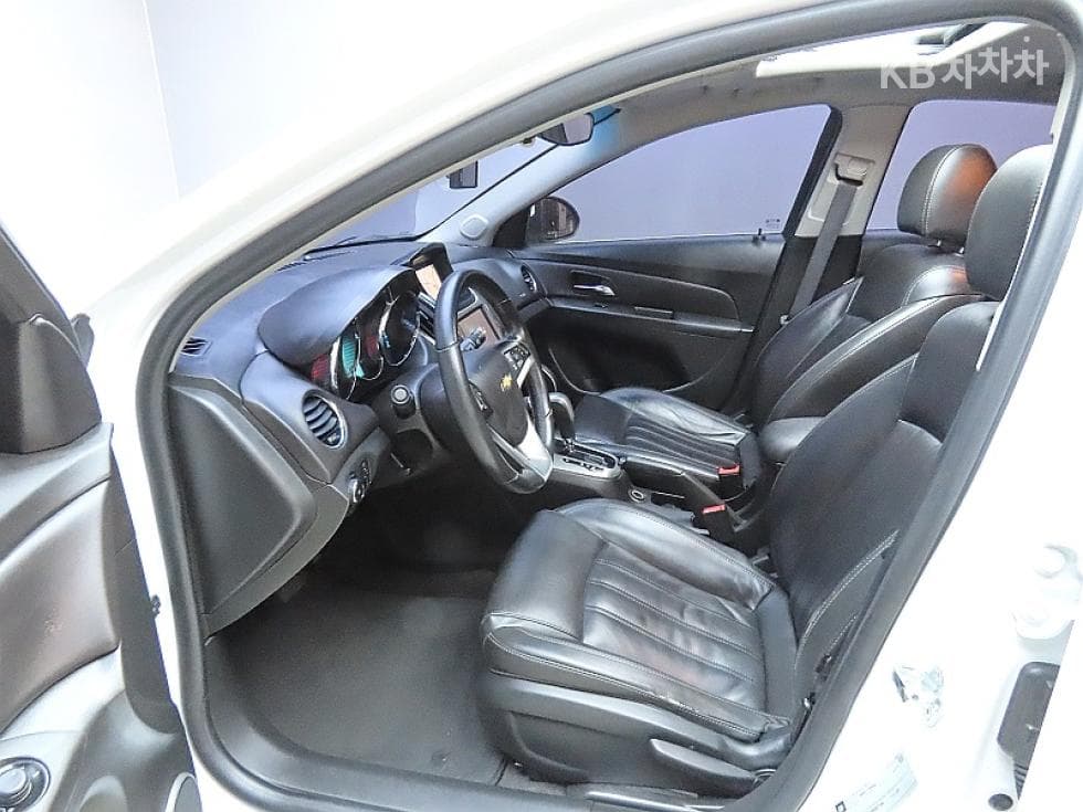 GM Korea Amazing New (facelift/refresh; particularly for Cruze) Cruze1.4 Turbo LTZ - 10