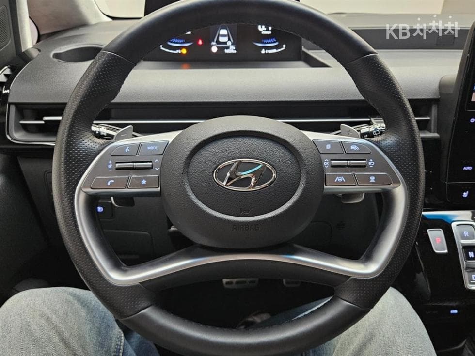Хюндай Staria Lounge 캠퍼Camper 11 AWD Prestige - 15